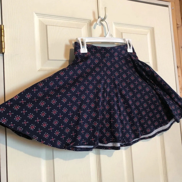 SO Skater Skirt Size XS Blue Patterned - Picture 2 of 3